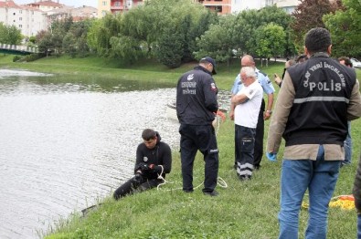 Kayıp Olan Vatandaşın Cesedi Porsuk Çayında Bulundu