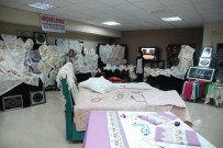 Ulus'ta El Emekleri Görücüye Çıktı