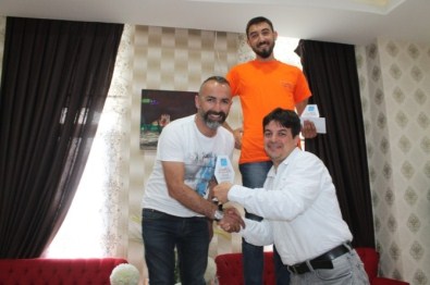 Uluslararası Yamaç Paraşütü Ödülleri Verildi