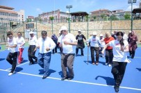 SAĞLIK YAŞAM - Bastonlu Amca Ve Teyzeler Gençlere Taş Çıkardılar