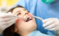 ÇAY KAŞIĞI - Kanserli Hastalarda Diş Tedavisi Öncelikli Olmalı