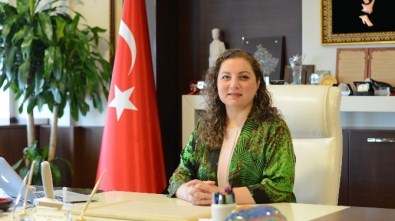 Rektör Çakar, Bilim Sanayi Ve Teknoloji Bakanı Dr. Faruk Özlü'ye Tebrik Etti