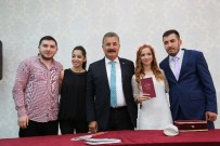 NİKAH SALONU - Toroslar Belediyesi Evlendirme Memurluğu Yeni Yerinde