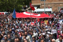 BÜLENT TEKBıYıKOĞLU - Ahlat Şehidini Uğurladı