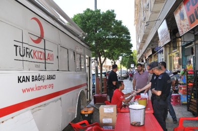 Gaziantep Denetimli Serbestlik Kurumu Personeli Kök Hücrelerini Bağışladı