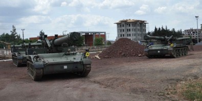 Sıfır Noktasına Fırtına Obüsleri Sevk Edildi