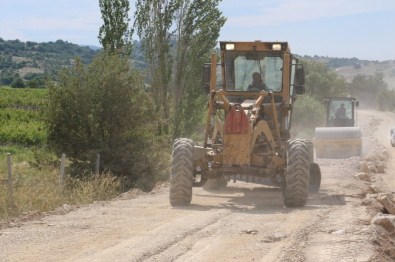 Yuntdağı'nda Üç Mahalle Birbirine Asfalt Yolla Bağlanacak