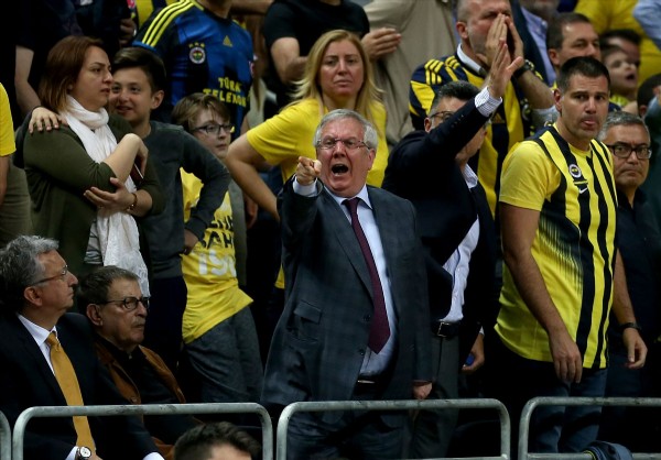 Aziz Yıldırım'dan, Ataman'a sert tepki