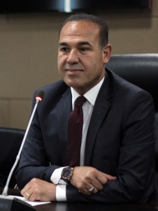 Adana Büyükşehir Belediye Başkanı Sözlü, MHP Genel Başkanlığı'na Aday Oluyor