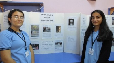 Burhaniye'de Liseliler Engelliler İçin Proje Hazırladı
