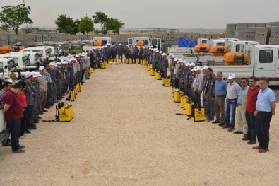 Büyükşehir 85 Ekiple İlaçlama Çalışmasına Devam Ediyor