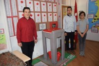 MUSTAFA KOCA - İçem Öğrencileri Çanakkale'yi Hem Gezdi Hem De Projelendirdi