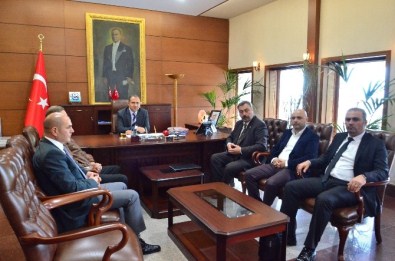 İşçilerin 'Madenden Çıkmama' Eyleminde Validen Müjde