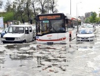 İZMİR BELEDİYESİ - İzmir'de yoğun yağış