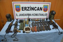 Kemah'ta Mühimmat Ve Yaşam Malzemesi Ele Geçirildi