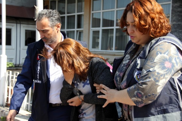 Anne ve kızı 5 yıl sonra yakalandı!