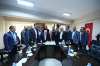 Başkan Saraçoğlu, Kütahyaspor'un 50. Yıl Pastasını Ramazan Yıldırım'la Birlikte Kesti