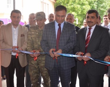 Bozüyük Hem Yıl Sonu Sergisini Açtı