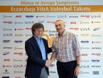 FARUK ECZACıBAŞı - Eczacıbaşı Vitra'nın Yeni Antrenörü Barbolini İstanbul'da