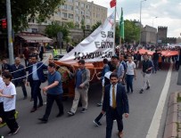 Fatih'in İstanbul'u Fethettiği Yaşta Karadan Gemi Yürüttüler