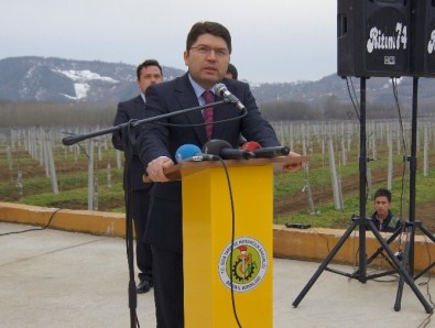 Genç Çiftçiler İçin 4,5 Milyon Lira Ödenek