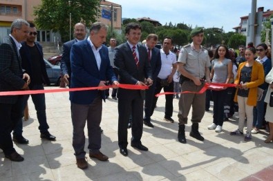 Karacasu Halk Eğitim Merkezi Kursiyerlerinden Yıl Sonu Sergisi