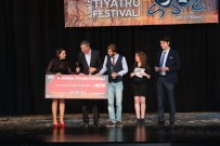 ŞEHİR TİYATROSU - Manisa 8'İnci Tiyatro Festivali'nin Ödülleri Sahiplerini Buldu
