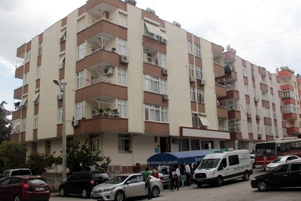 Uyuşturucu bağımlısı genç kız intihar etti