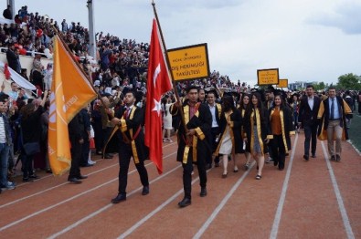 İnönü Üniversitesi Bu Yıl 8 Bin 100 Mezun Verdi