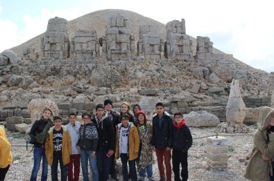 Öğrenciler Nemrut Dağı'na Hayran Kaldı