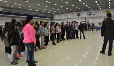 Öğrenciler Türk Hava Kurumunu Tanıdı