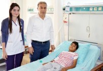 KİST HİDATİK - Suriyeli Çocuk Türk Doktorların Ellerinde Hayata Tutundu