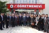 ALIM BARUT - Vali Barut, Aday Öğretmenlerle Buluştu