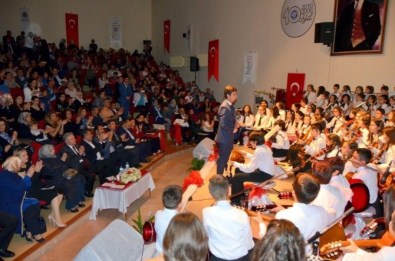 Fidem Okulu Miniklerinden Halk Ezgileri Konseri