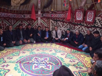 Kazak Türklerinin Büyüğü Zuvka Batur Altay Köyü'nde Anıldı