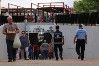 PAZARCI ESNAFI - Turgutlu'da Pazaryeri, Otopark Ve Meydan Projesine Tam Not