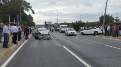 Alanya'da Zincirleme Kaza Açıklaması 5 Yaralı