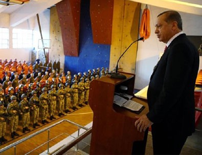 Erdoğan'dan Özel Kuvvetler'e ziyaret