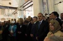 DEVLET TİYATROSU - Hazreti Mevlana Ve Ailesine Temsili Karşılama