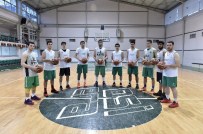 Mamak Belediyesi DSİ Genç Basketbol Takımı Ankara Üçüncüsü