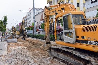 Manavgat'a 38 Bin 500 Metre Kanalizasyon Hattı
