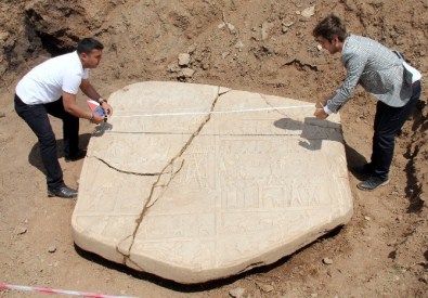 Ormancı, Paha Biçilmez Bir Tarihi Eser Buldu