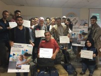 GÜVENLİ İNTERNET - Bingöl'de Engelli Vatandaşlara İnternet Eğitimi Verildi