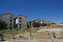 ÇÜRÜK RAPORU - Elbistan'da 11 Apartmana Çürük Raporu