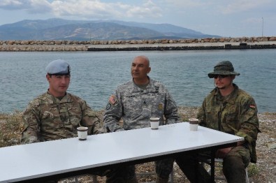 Türk Kökenli Askerler Efes 2016 Tatbikatında Buluştu