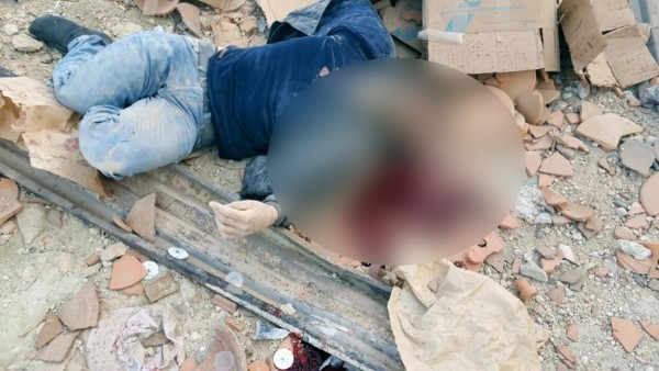 Kamyon 'Ölüm Virajı'nda Devrildi: 2 Ölü, 1 Yaralı