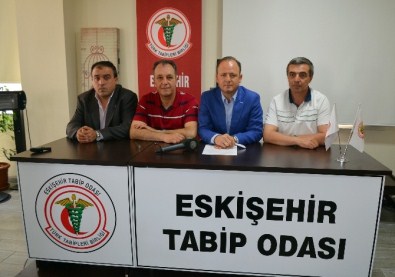 Ali İsmail Ödülü Dündar Ve Gül'e