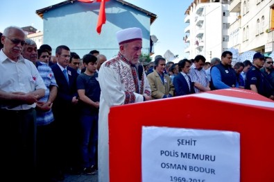 Giresunlu Şehit Polis Memuru Osman Bodur'a Son Görev