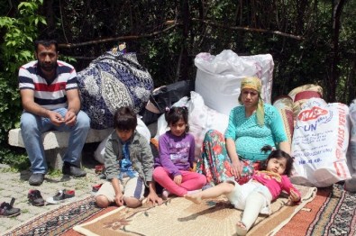 Kapıcı Aile, Üç Çocuğuyla Sokağa Atıldı