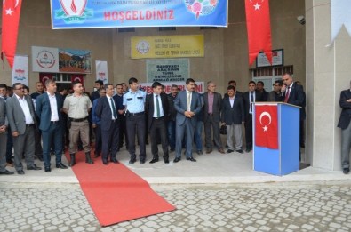 Öğrencilerin Projeleri Bilim Fuarında Sergilendi